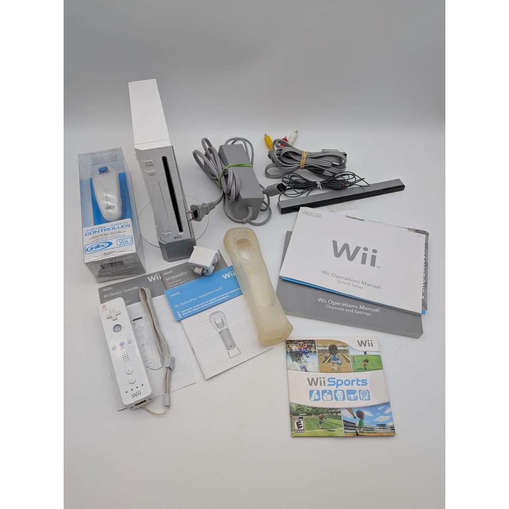Nintendo Wii Console RVL-001 w Wii Sports, Wii Motion Plus Att'mt